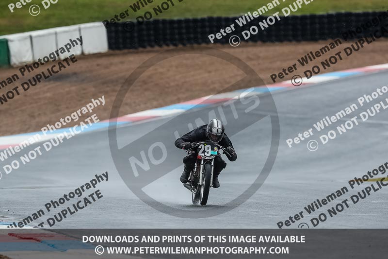 enduro digital images;event digital images;eventdigitalimages;mallory park;mallory park photographs;mallory park trackday;mallory park trackday photographs;no limits trackdays;peter wileman photography;racing digital images;trackday digital images;trackday photos